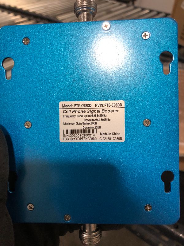 Photo 3 of 850MHz AT&T Verizon 62dB Mobile Phone Signal Booster 2G 3G Wireless Repeater Kit
