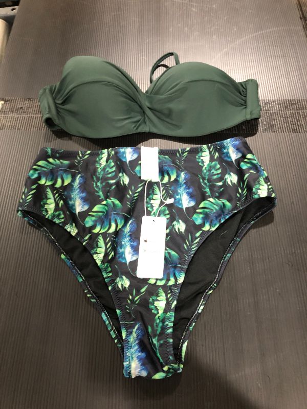 Photo 2 of Full Of Green Print Bikini Set
LARGE 