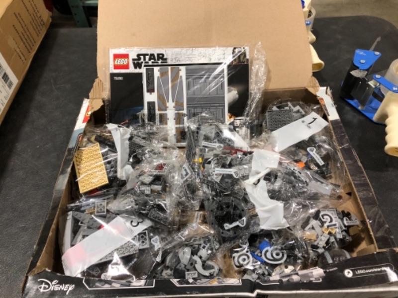 Photo 2 of LEGO Star Wars: The Mandalorian The Razor Crest 75292 Exclusive Building Kit, New 2020 (1,023 Pieces)
