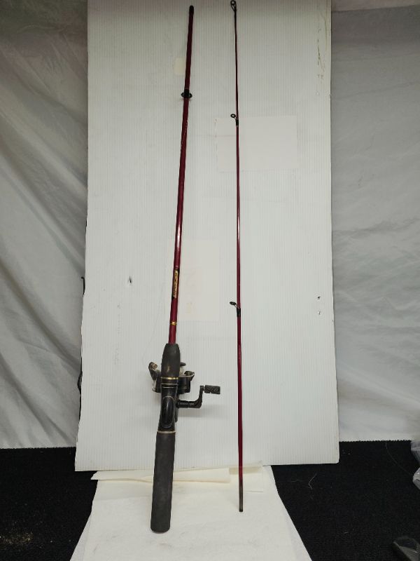 Photo 1 of Model SPR-325 - 5'6" 2-piece Medium Action Spinning Line
w/ Unknown Reel