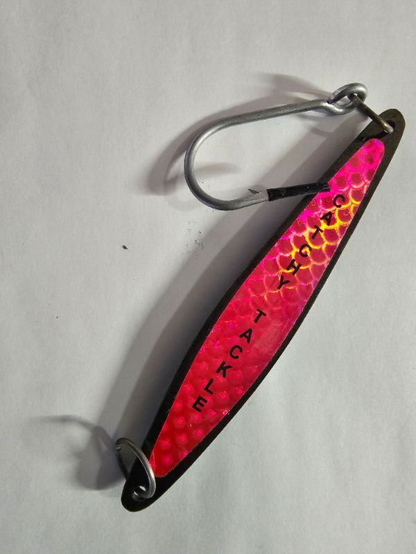 Photo 1 of Catchy Tackle Sea Strike 33 Jig - Black/pink 6 inch 