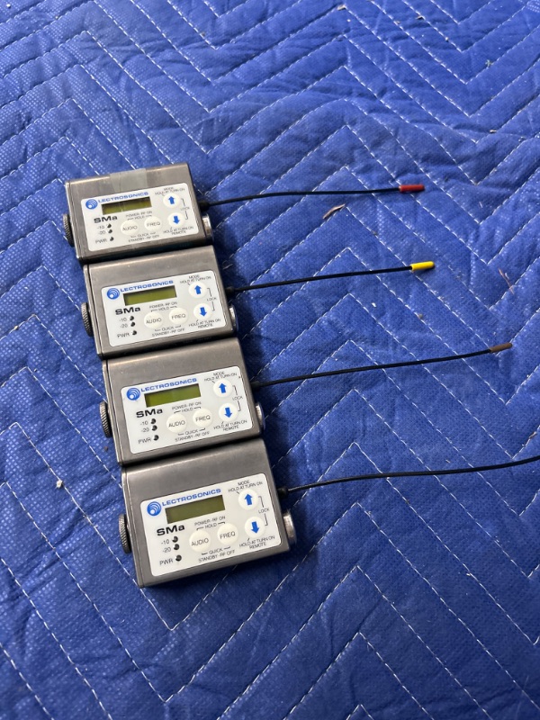 Photo 2 of Four Lectrosonics SMA untested 