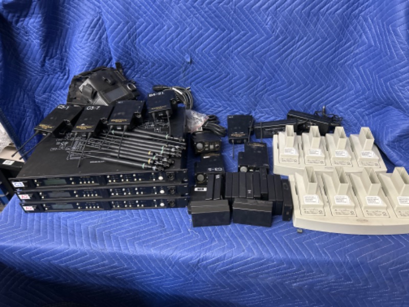 Photo 1 of 3 Telex Radiocom BTR-800 and 8 TR-800 beltpacks with covers and batteries and 2 Alexander ATI 2000  chargers All untested  