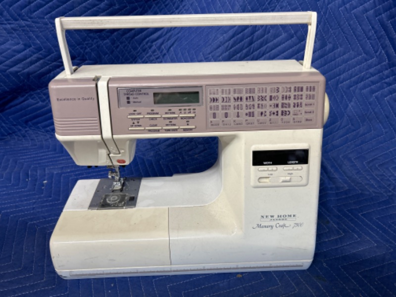Photo 1 of Janome New Home Memory Craft 7500 Computerized Electric Sewing Machine untested NO CORD cannot test