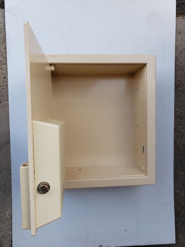 Photo 5 of Wall safe with programmable combination from 5 star hotel TESTED WITH NEW BATTERIES (18.5 T 16.5W 6.5 D) These are outside measurements