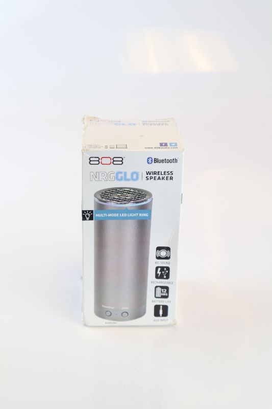 Photo 3 of 808 NRG GLO RECHARGEABLE BLUETOOTH SPEAKER 12 HOURS BATTERY LIFE AUX CAPABLE COLOR SILVER NEW $34.99
