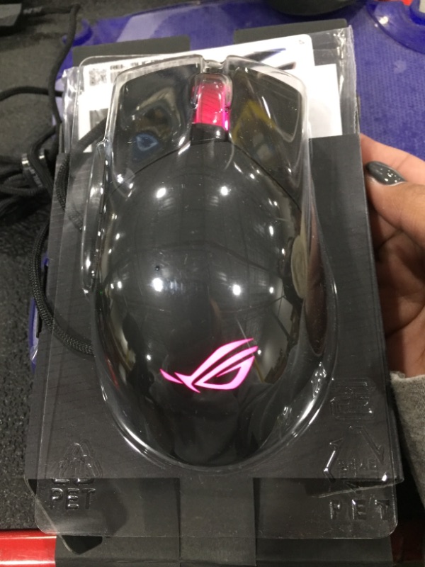 Photo 2 of ASUS ROG Gladius III Wired Gaming Mouse | Tuned 19,000 DPI Sensor, Hot Swappable Push-Fit II Switches, Ergo Shape, ROG Omni Mouse Feet, ROG Paracord and Aura Sync RGB Lighting
