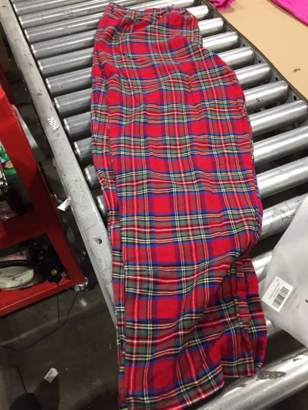 Photo 2 of IZZY TOBY Pajama Pants for Couples Long Plaid Couples Matching Pajama pants Comfy Casual Bottoms Pants, Large