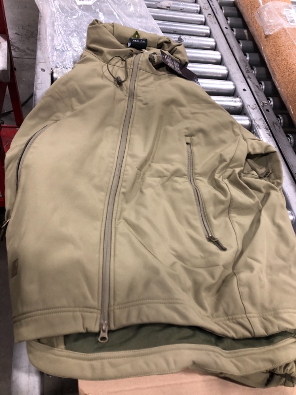 Photo 1 of ANTARCTICA Men's Outdoor Waterproof Soft Shell Hooded Military Tactical Jacket- LARGE- OLIVE GREEN
