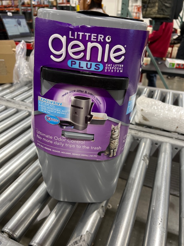 Photo 2 of Litter Genie Plus Cat Litter Disposal System Silver