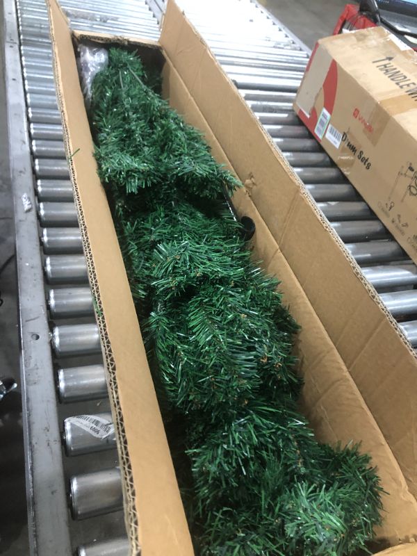 Photo 2 of BOCCA 7FT Christmas Tree Artificial Pine Tree for Holiday Decorations or Gifts with 1200 Branch Tips, Green (7ft, Green)
