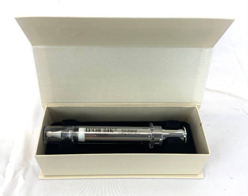 Photo 2 of NONSURGICAL LIFTING INNOVATION SYRINGE BANISH WRINKLES PUFFINESS SOFTER SMOOTHER SKIN INSTANT RESULTS TIGHTEN PORES VISIBLY REDUCE UNDER EYE BAGS AND LINES NEW IN BOX 
