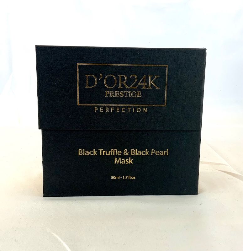 Photo 2 of BLACK TRUFFLE AND BLACK PEARL MASK IS FORMULATED WITH BLACK TRUFFLE EXTRACTS VITAMINS A C D AMINO ACIDS AND ANTIOXIDANTS IS COMBINED TO AWAKEN INSTANT AND VISIBLE LUMINOSITY NEW IN BOX
$2495
