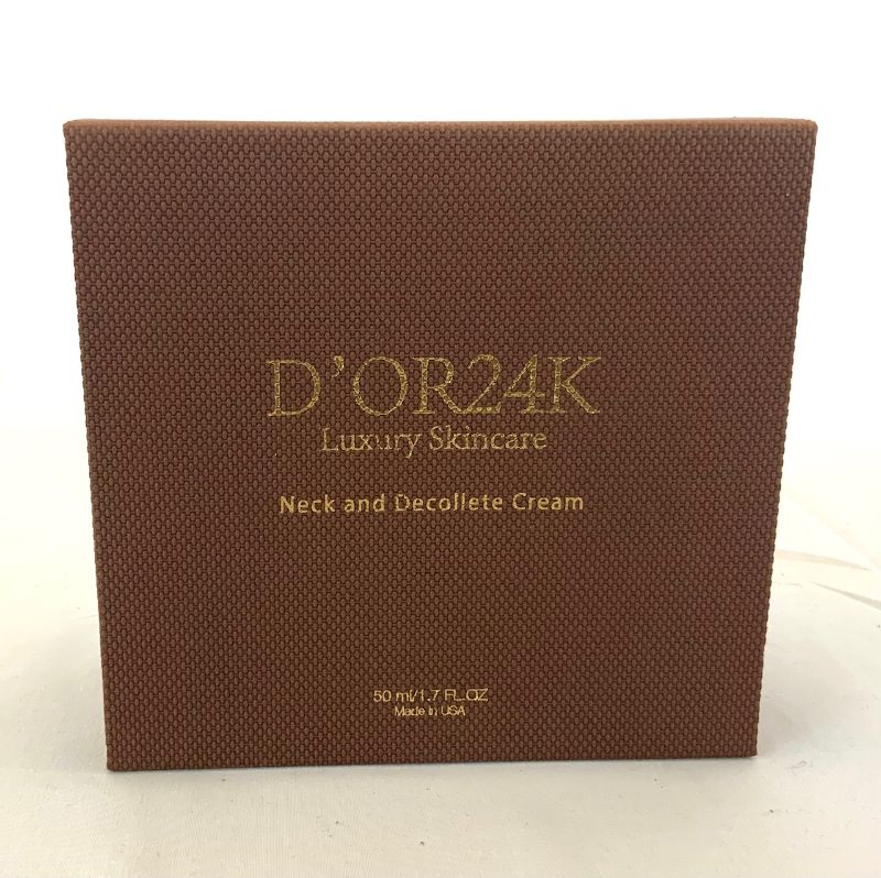 Photo 2 of NECK AND DECOLLETE CREAM BOOSTS NATURAL COLLAGEN AND MOISTURE RESULTING IN A TIGHTER FACE AND NECK ANTI AGING REDUCES WRINKLES CONTOURS FACE AND NECK NEW IN BOX
$1095
