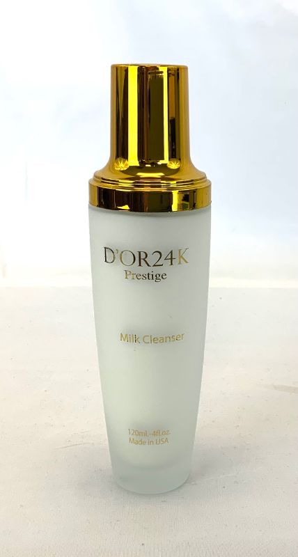 Photo 3 of MILK CLEANSER SKIN CONDITIONER MOISTURIZER AND RETEXTURES SKIN FOR A  SOFTER SMOOTHER RADIANT SURFACE REMOVES DIRT MAKEUP DEBRIS REDUCE SKIN IRRITATION NEW IN BOX
$99.95
