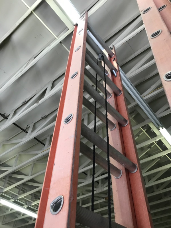 Photo 2 of 24ft FIBERGLASS  EXTENSION LADDER