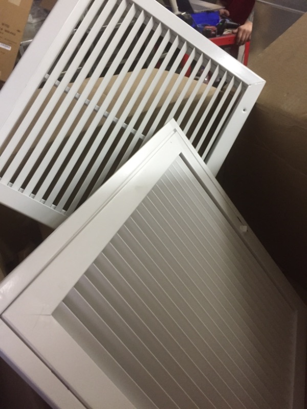 Photo 1 of assortment of vents total of 4 items in used very good condition 