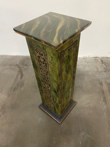 Photo 4 of GREEN MARBLE COLUMN WITH GOLD