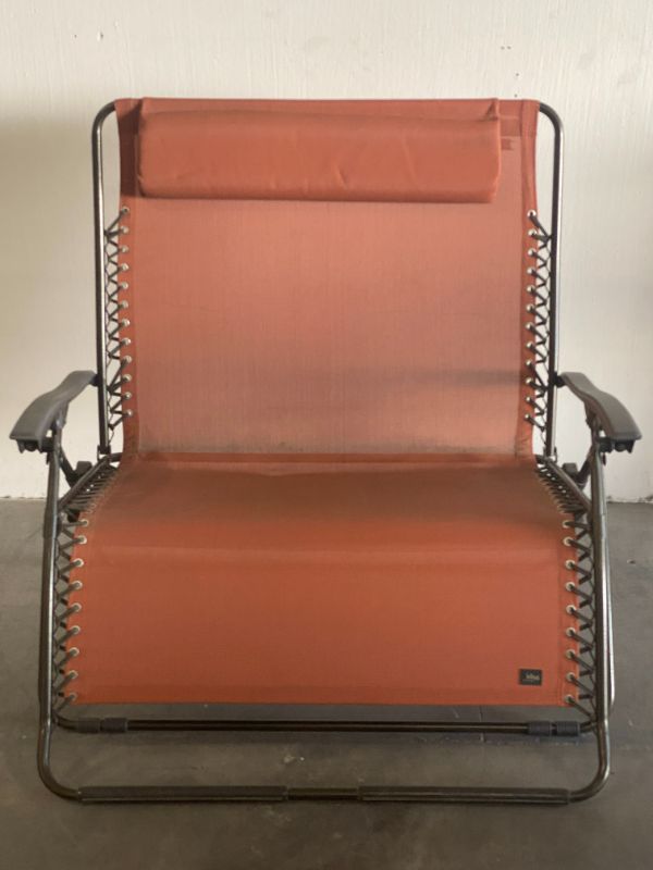 Photo 2 of 2-PERSON DOUBLE WIDE OUTDOOR FOLDING ZERO GRAVITY CHAIR PATIO LOUNGER  USED CONDITION