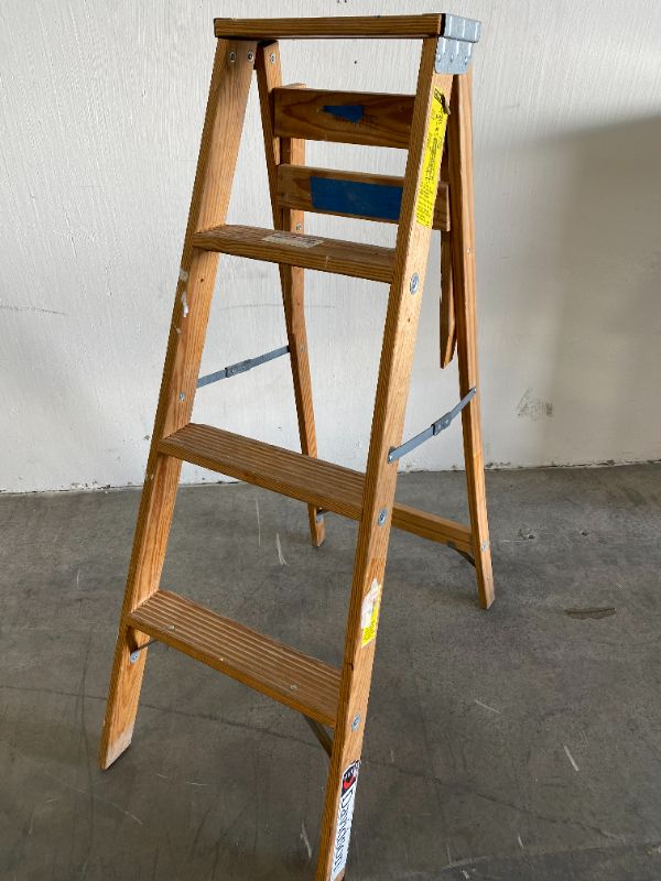 Photo 2 of WOODEN LADDER WITH HOLDING TRAY 
