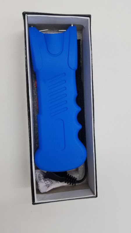 Photo 2 of Thunder Blast Tactical Finger Grip Stun Gun with Nylon Carrying Case Blue New