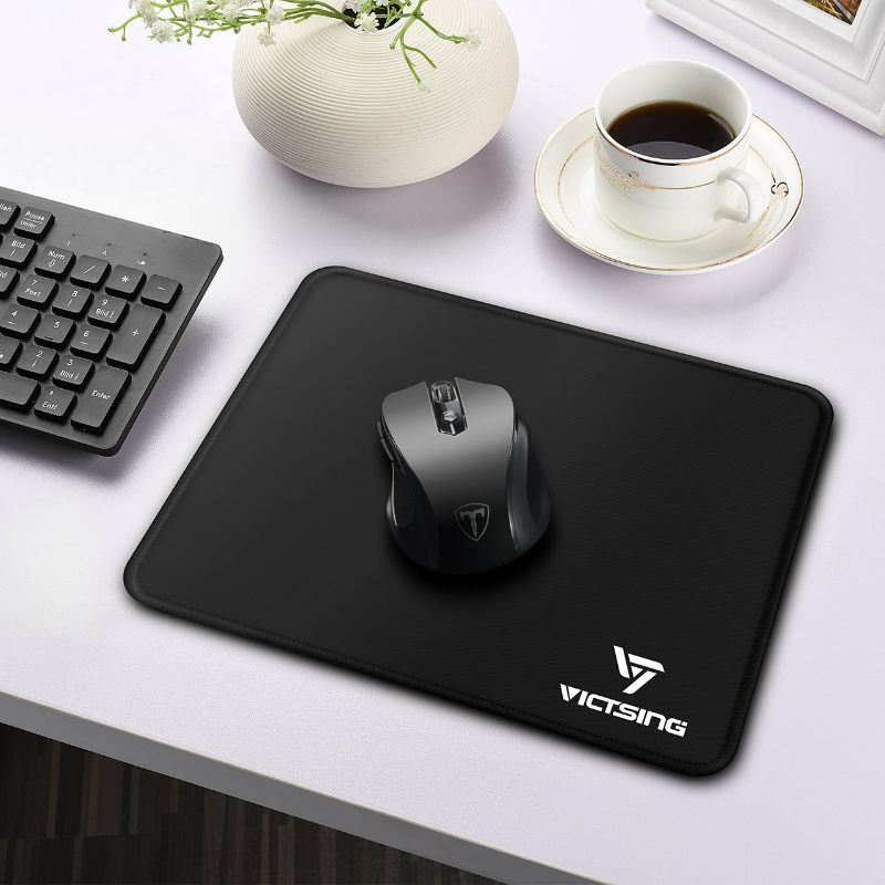 Photo 2 of VICTSING Mouse Pad Medium Black