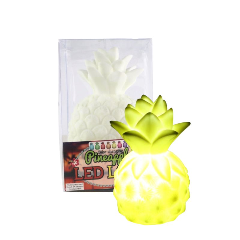 Photo 1 of LED COLOR CHANGING PINEAPPLE LIGHT NEW $18.99