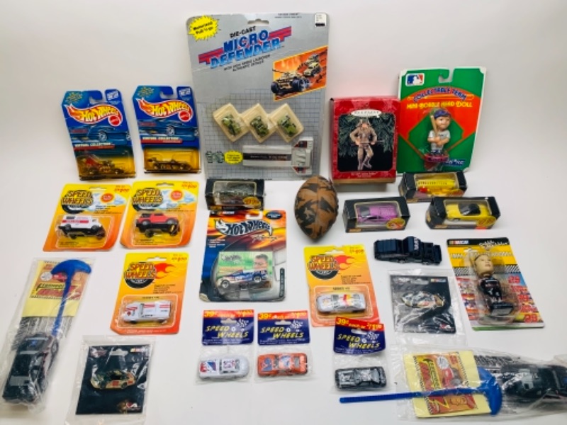 Photo 1 of 24 pc die cast and toy cars