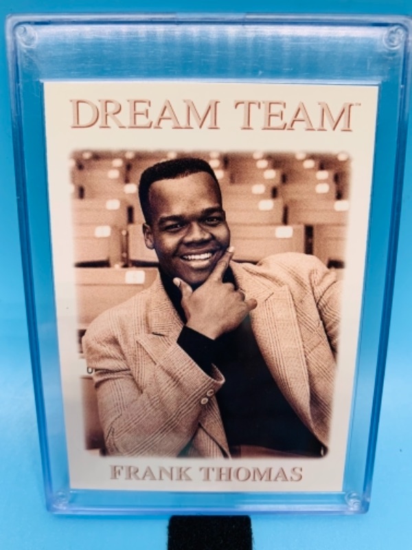 Photo 1 of 766096…1992 score Frank Thomas dream team card 541 in hard plastic case