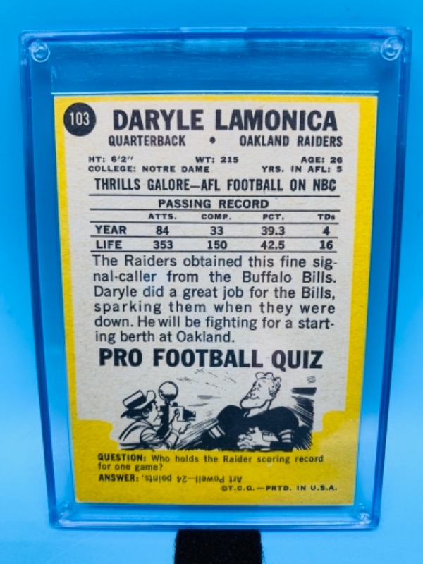 Photo 2 of 1967 daryle lamonica Pro football quiz card 103 and hard plastic case