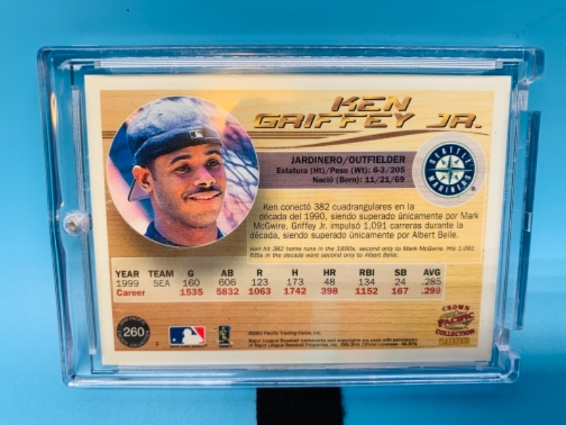 Photo 2 of 2000 Pacific collection Ken Griffey Junior card 260 in  hard plastic case