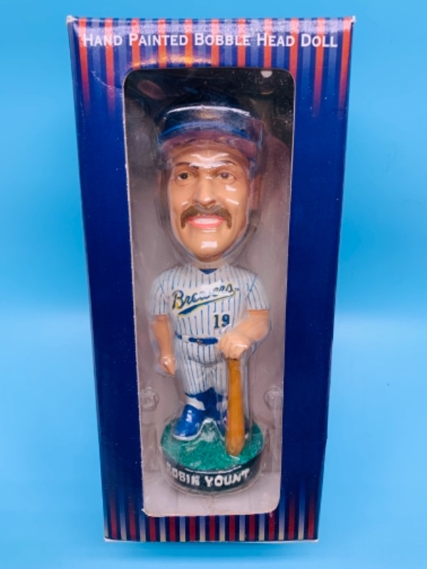 Photo 1 of Pepsi 2001 eight inch  hand painted Robin yount bobble head in original box