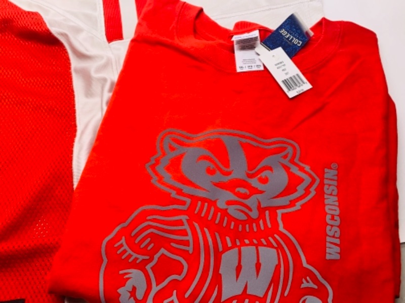 Photo 3 of 
Wisconsin badgers jersey and t shirt with tags size xxl