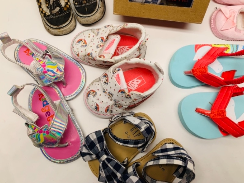Photo 1 of 8 pairs of infant shoes