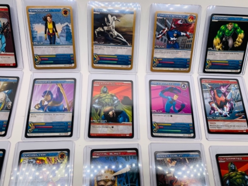 Photo 1 of 18 Upper deck 2008 Marvel ultimate battles trading cards in hard plastic sleeves