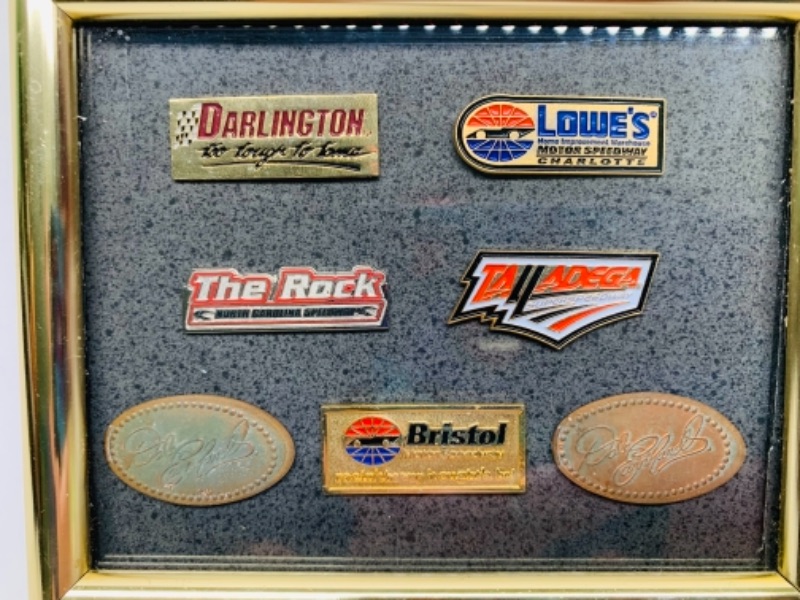 Photo 2 of Collectible nascar pins and race coin in sealed package 