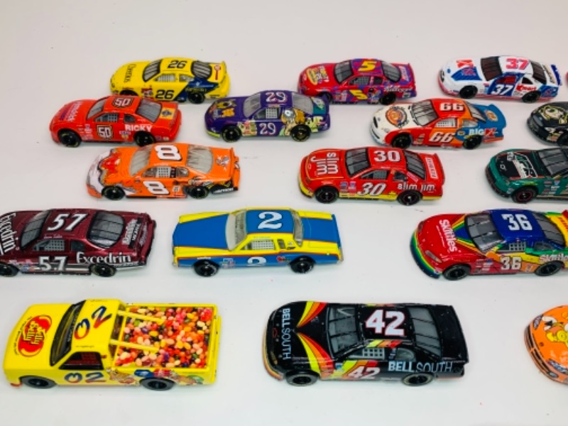 Photo 5 of 38 nascar small die cast stock cars 