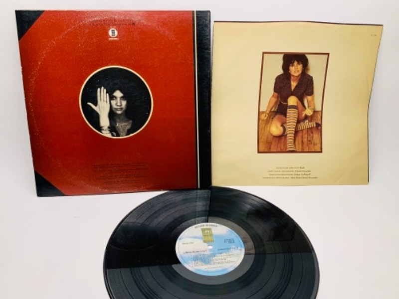 Photo 2 of 1976 Linda Ronstadt greatest hits vinyl 33 rpm record in plastic sleeve cover and record in great condition for age 