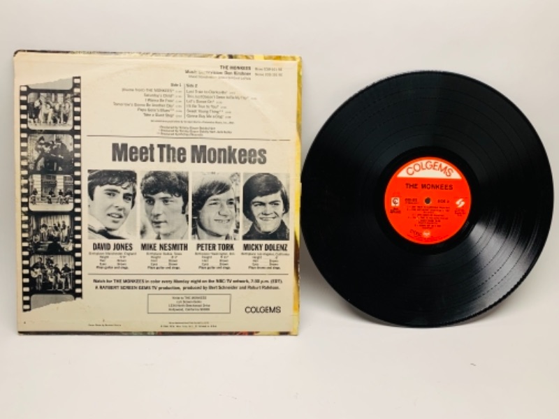 Photo 2 of 1966 the monkees vinyl 33 rpm record in plastic sleeve cover and record in great condition for age 