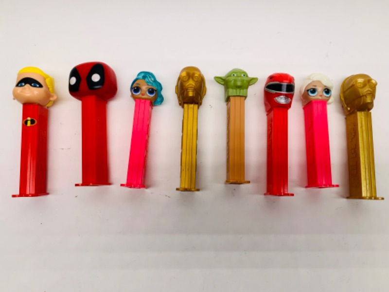 Photo 1 of 388…8 pez dispensers 