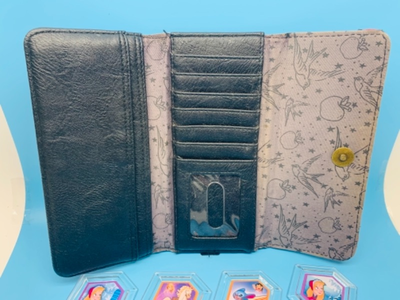 Photo 2 of 766445… Disney loungefly Snow white wallet and four infinity power discs