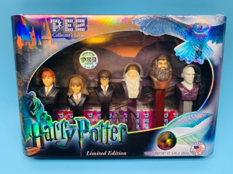 Photo 1 of 766449…pez Harry potter Limited edition collector series dispensers in original box