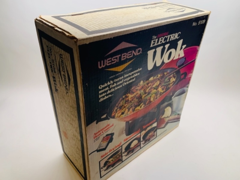 Photo 2 of 467…west bend electric wok in box