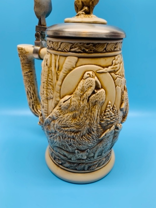 Photo 2 of 495…vintage 10 inch American wolf stein handcrafted in Brazil 