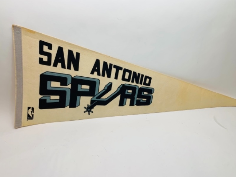 Photo 1 of 498…vintage San Antonio spurs pennant