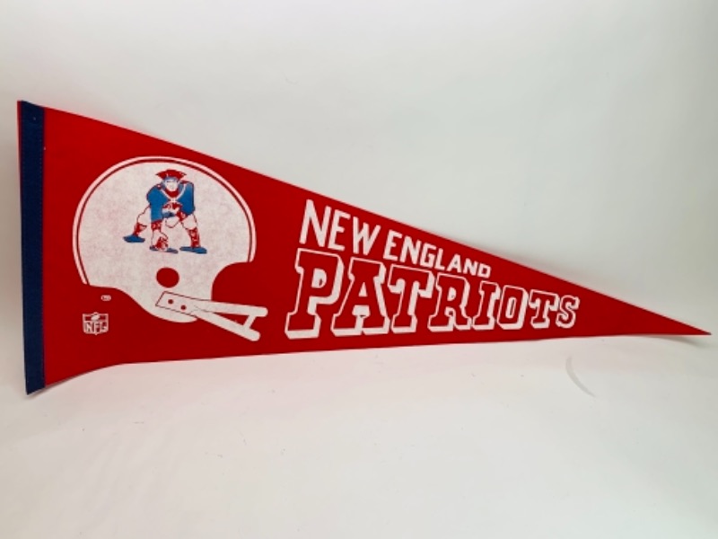 Photo 1 of 766502…vintage New England patriots pennant 