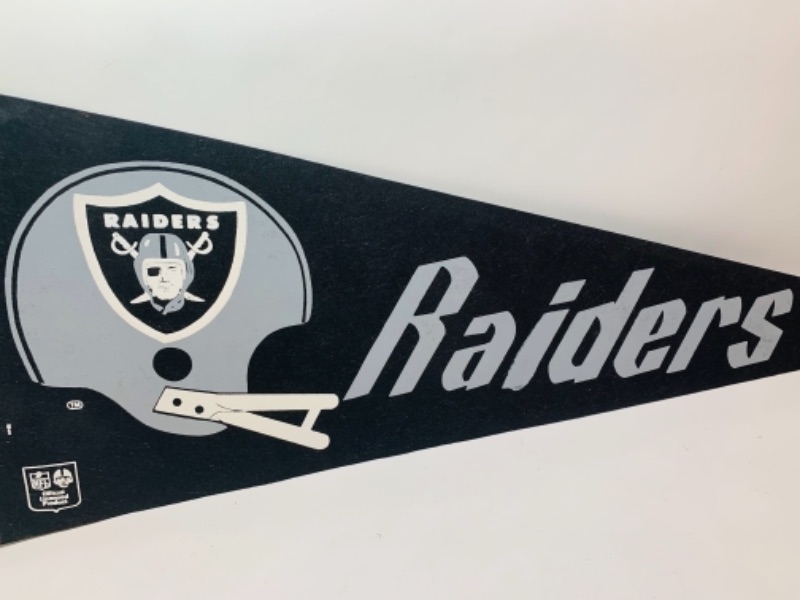 Photo 2 of 503…vintage raiders pennant 