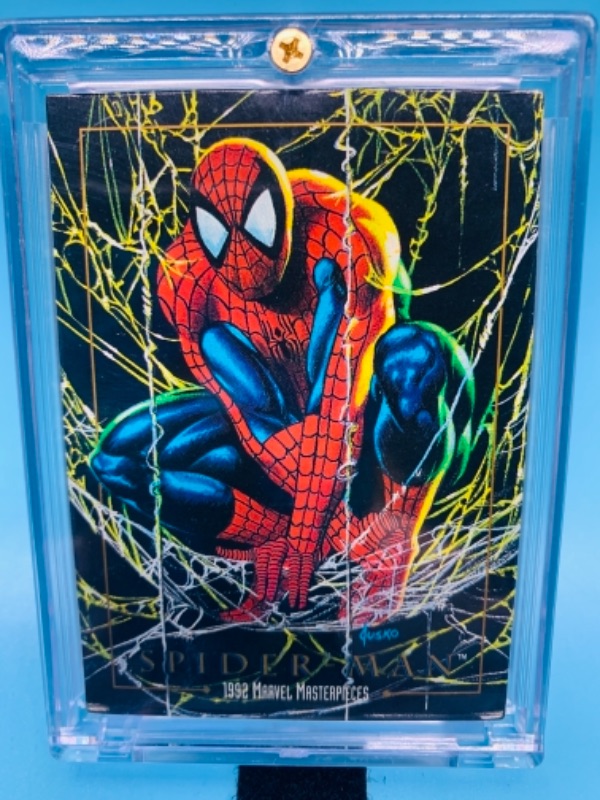 Photo 1 of 515…marvel masterpieces 1992 Spiderman card 87 in hard plastic case