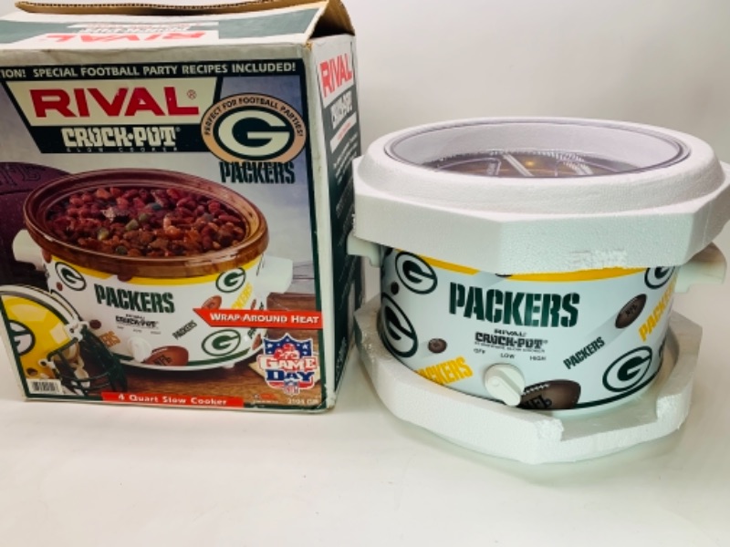 Photo 2 of 518…rival Green Bay Packers 4 qt  slow cooker in box