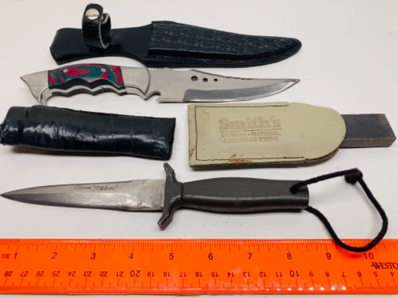 Photo 1 of 519…vintage Texas wildcat boot knife, sharpening stone and knife with sheath
